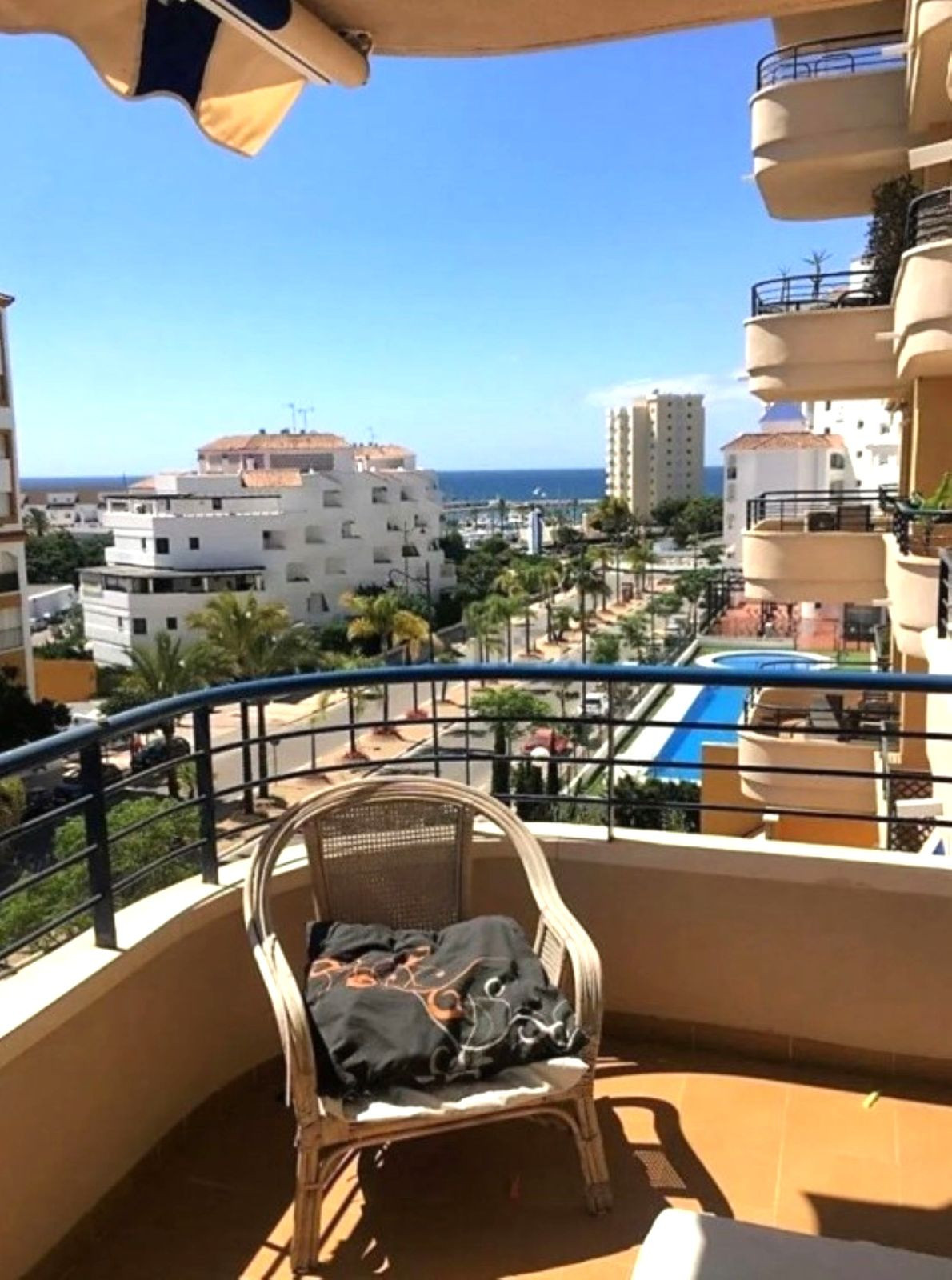 Appartement te koop in Estepona | 2 slaapkamers H5425195