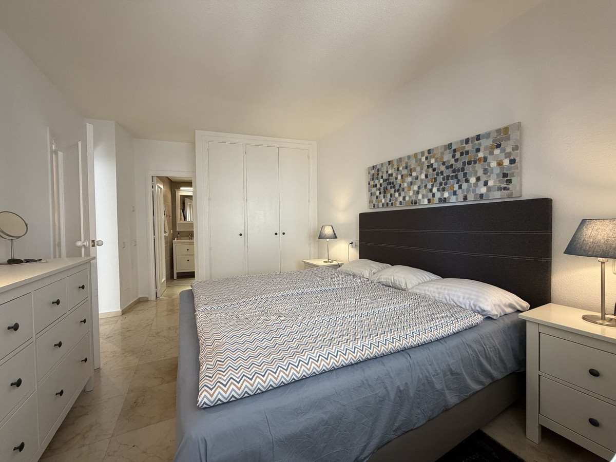 Appartement te koop in Estepona | 1 slaapkamers H5425219