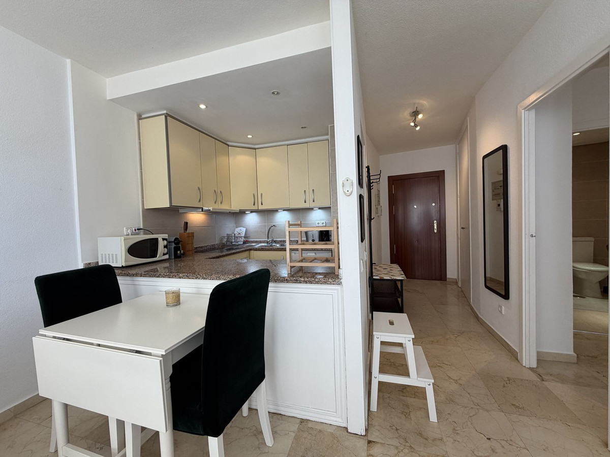 Appartement te koop in Estepona | 1 slaapkamers H5425219