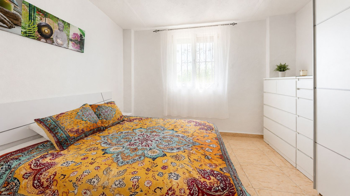 Appartement te koop in Estepona | 3 slaapkamers H5425837