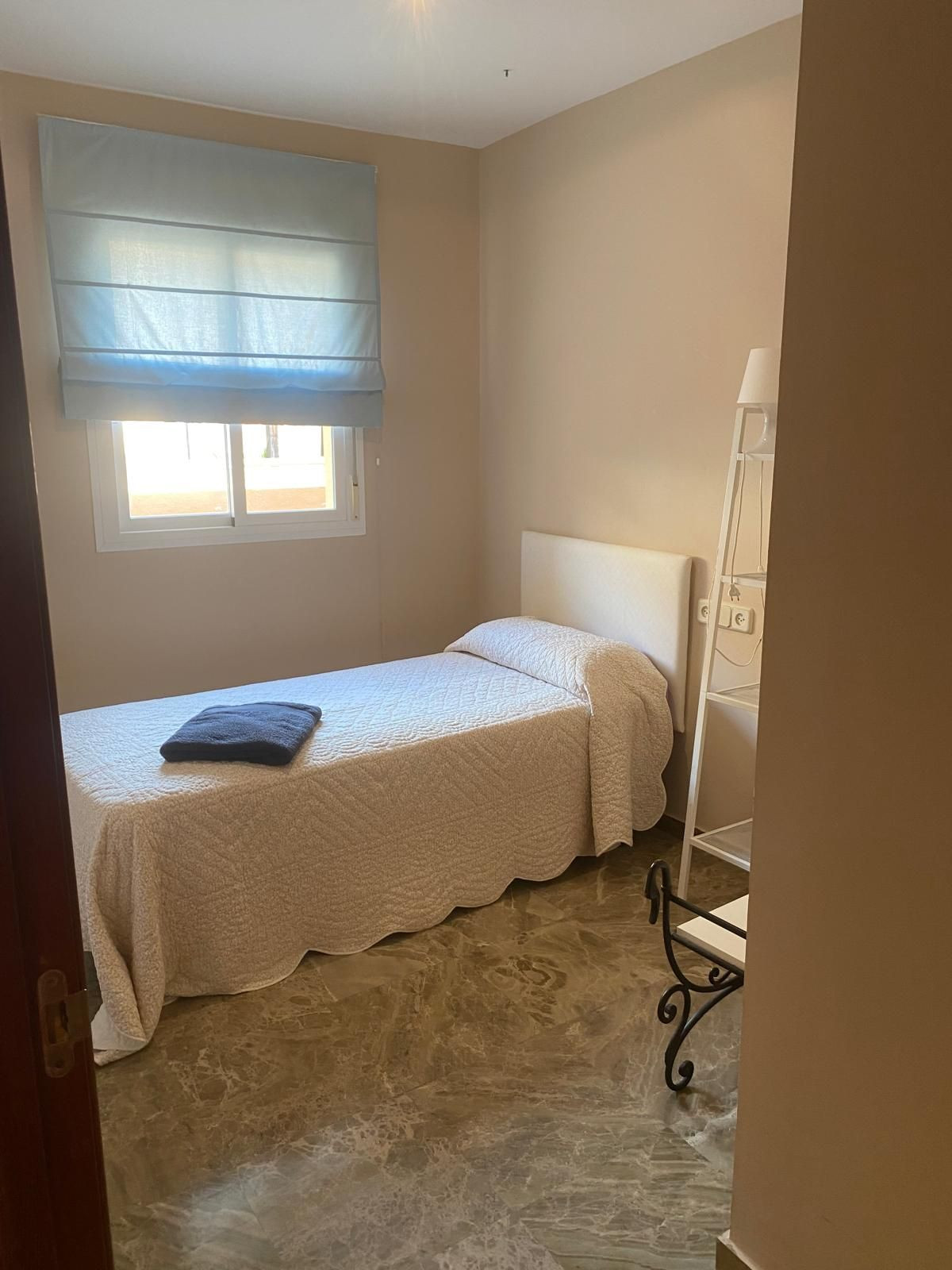 Appartement te koop in Estepona | 3 slaapkamers H5426005