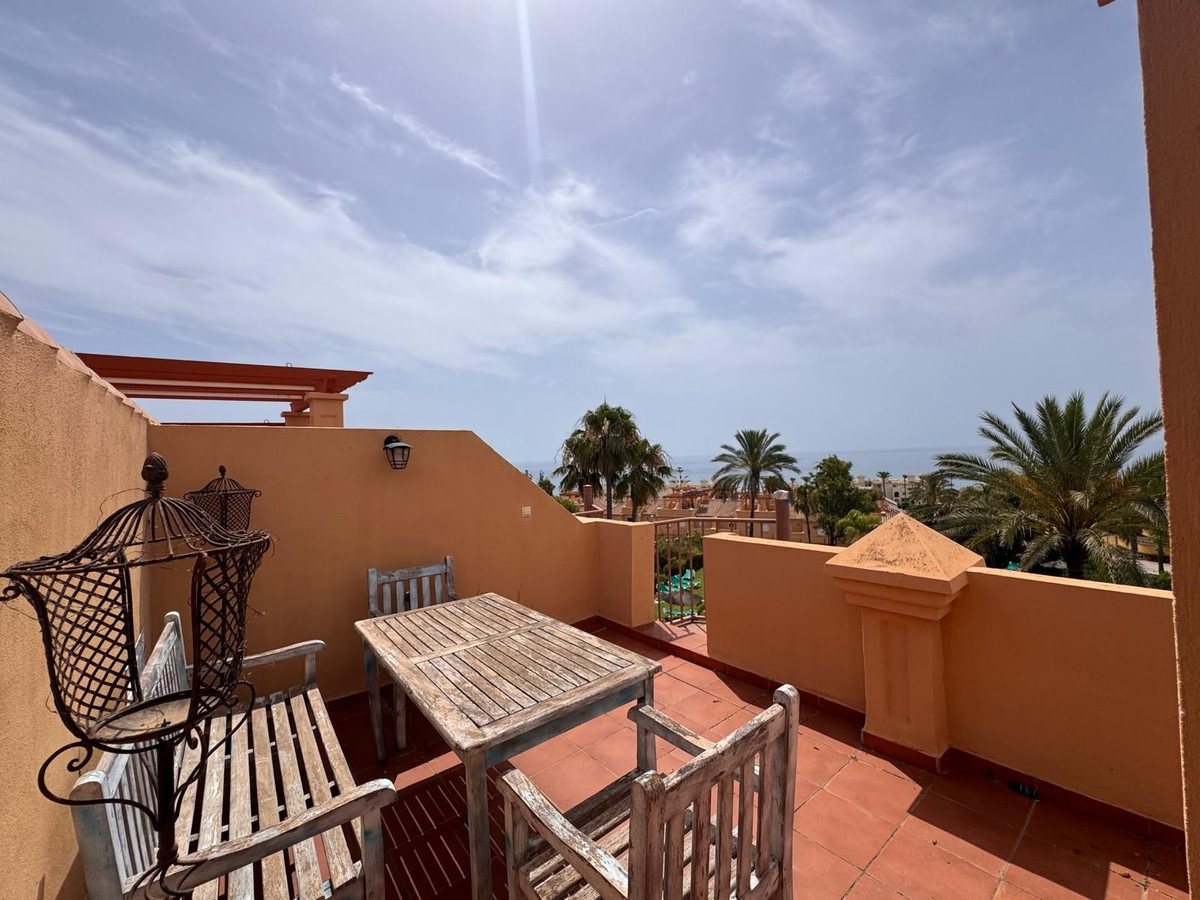 Appartement te koop in Estepona | 3 slaapkamers H5426005