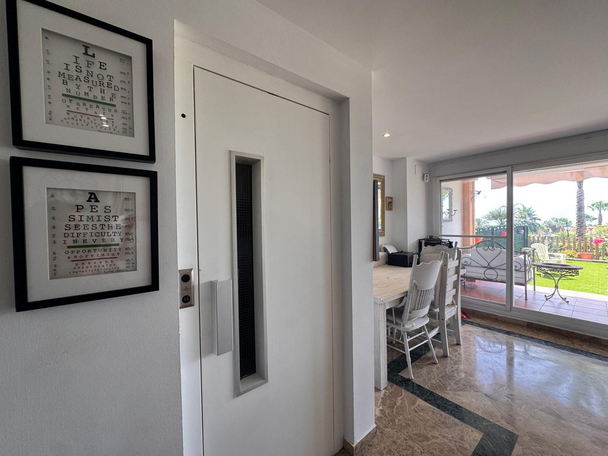 Appartement te koop in Estepona | 3 slaapkamers H5426005