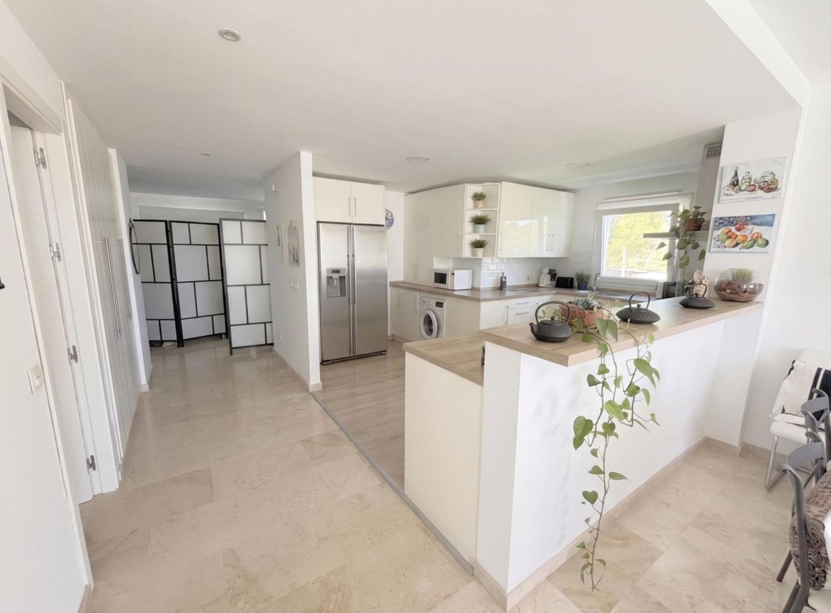 Appartement te koop in Estepona | 3 slaapkamers H5426167