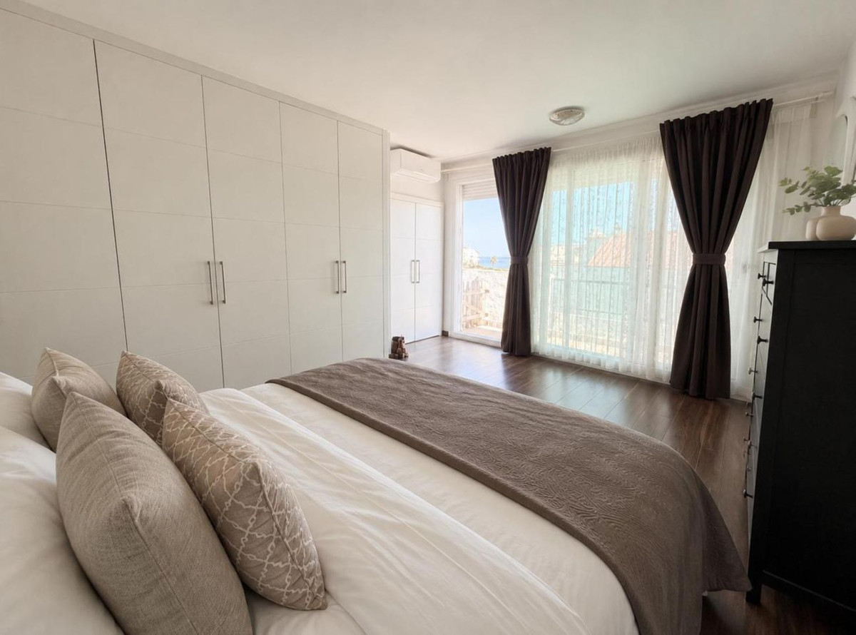 Appartement te koop in Estepona | 3 slaapkamers H5426167
