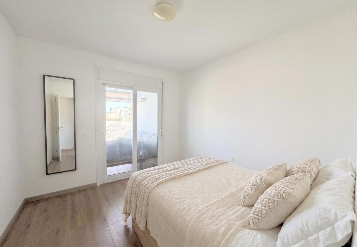 Appartement te koop in Estepona | 3 slaapkamers H5426167