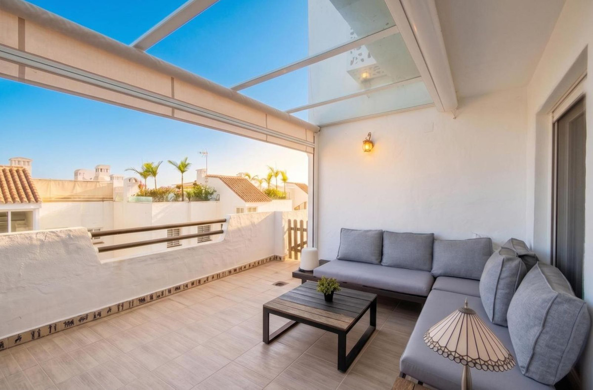 Appartement te koop in Estepona | 3 slaapkamers H5426167