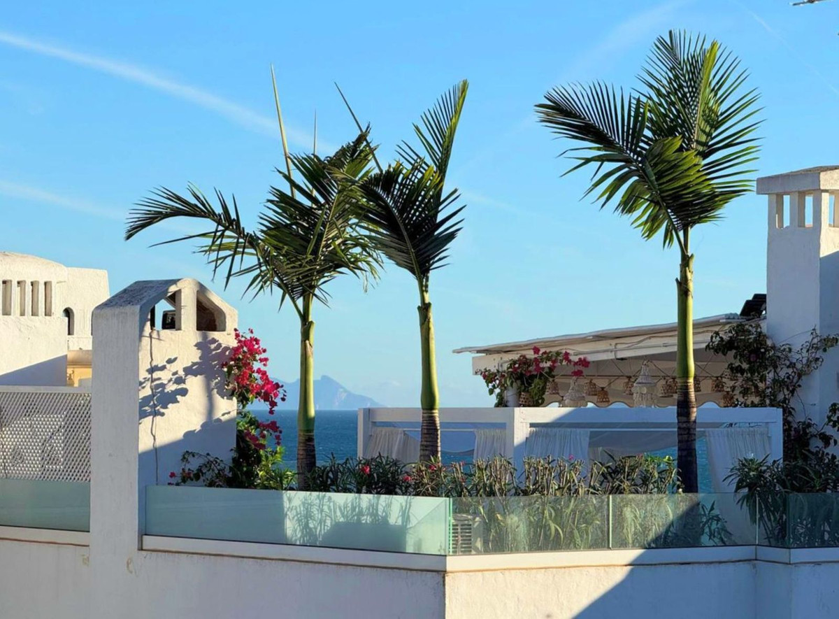 Appartement te koop in Estepona | 3 slaapkamers H5426167