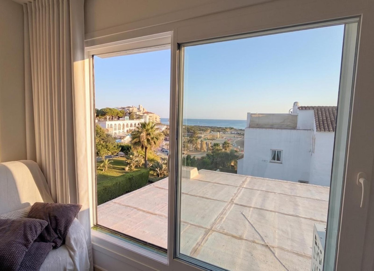 Appartement te koop in Estepona | 3 slaapkamers H5426167