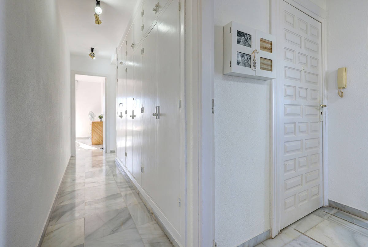 Penthouse te koop in Estepona | 3 slaapkamers H5427022