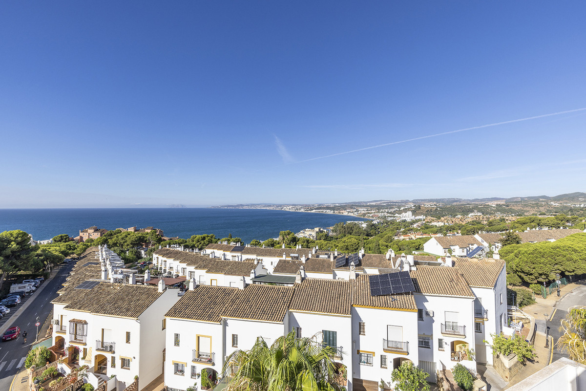 Penthouse te koop in Estepona | 3 slaapkamers H5427022