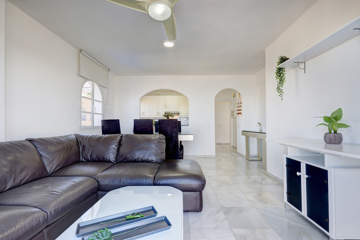 Penthouse te koop in Estepona | 3 slaapkamers H5427022