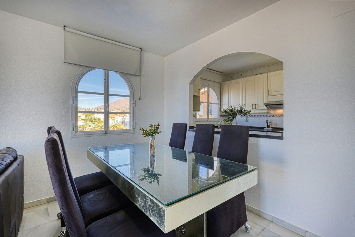 Penthouse te koop in Estepona | 3 slaapkamers H5427022