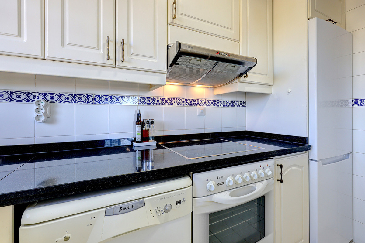 Penthouse te koop in Estepona | 3 slaapkamers H5427022