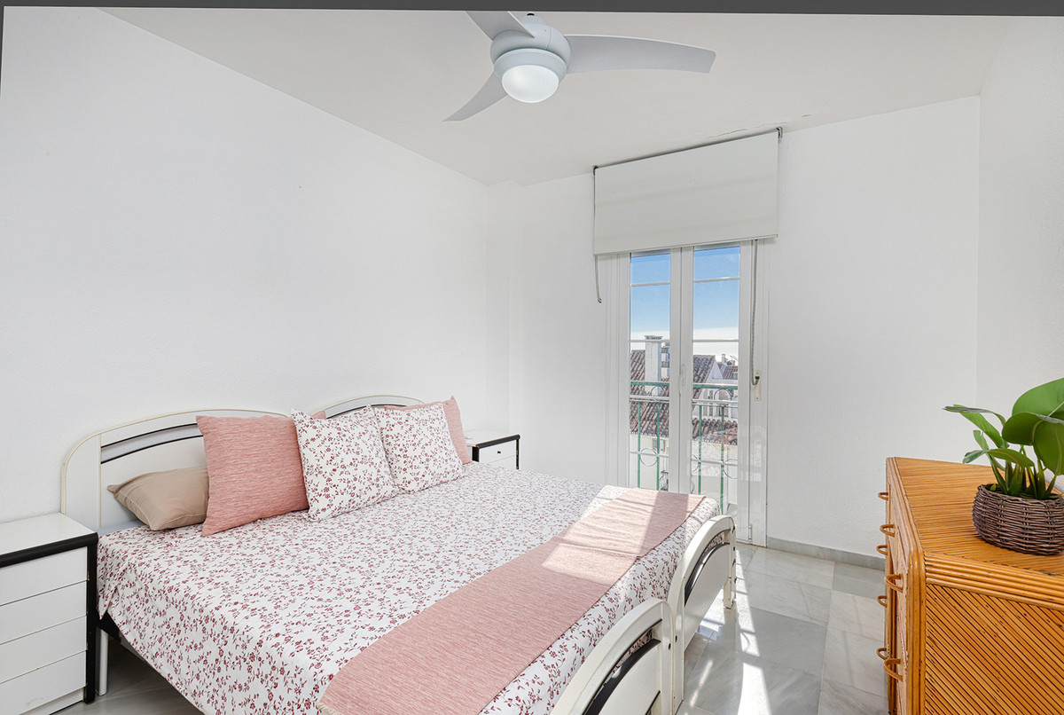Penthouse te koop in Estepona | 3 slaapkamers H5427022