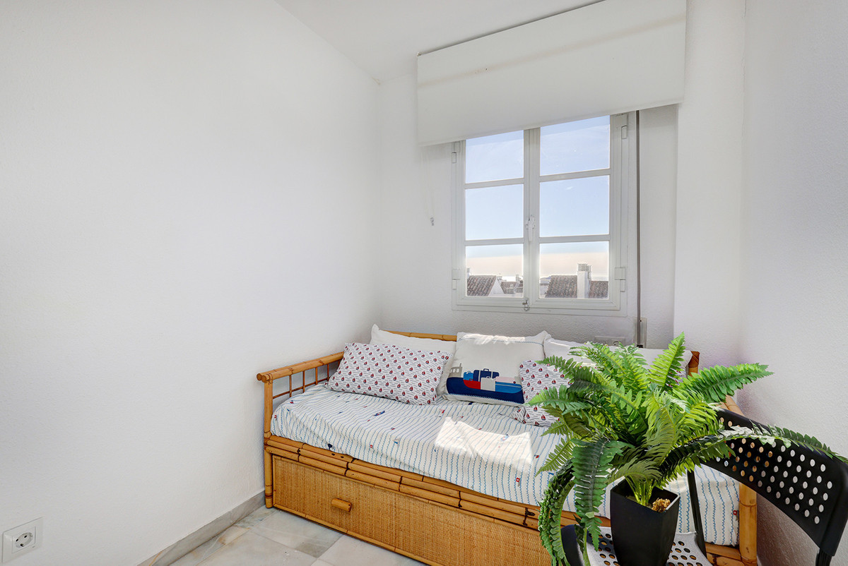 Penthouse te koop in Estepona | 3 slaapkamers H5427022