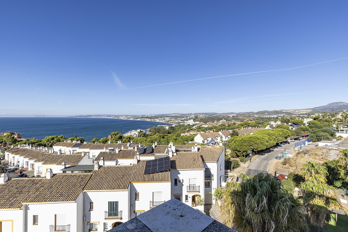 Penthouse te koop in Estepona | 3 slaapkamers H5427022