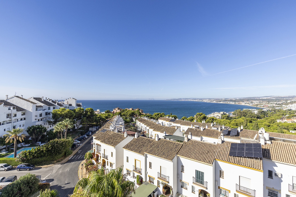Penthouse te koop in Estepona | 3 slaapkamers H5427022