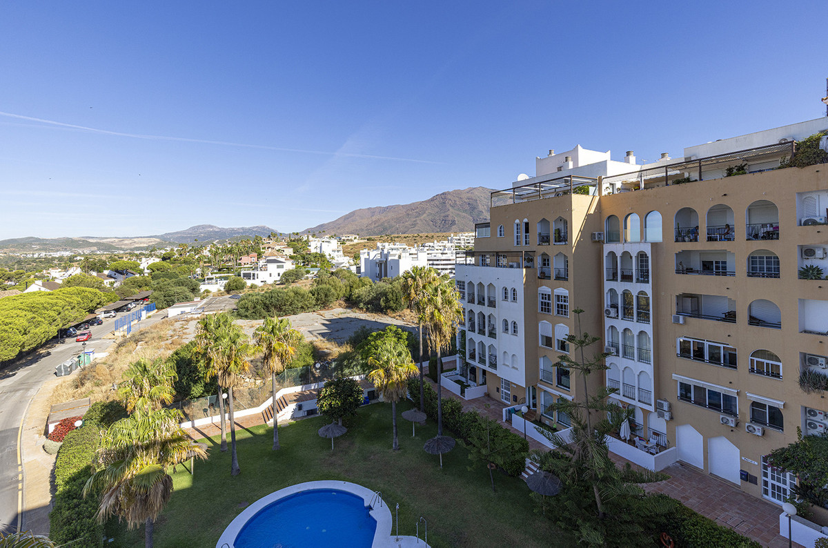 Penthouse te koop in Estepona | 3 slaapkamers H5427022