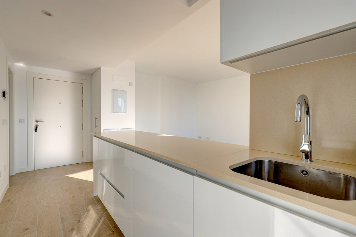 Appartement te koop in Estepona | 2 slaapkamers H5427043