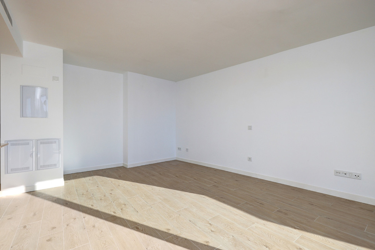 Appartement te koop in Estepona | 2 slaapkamers H5427043