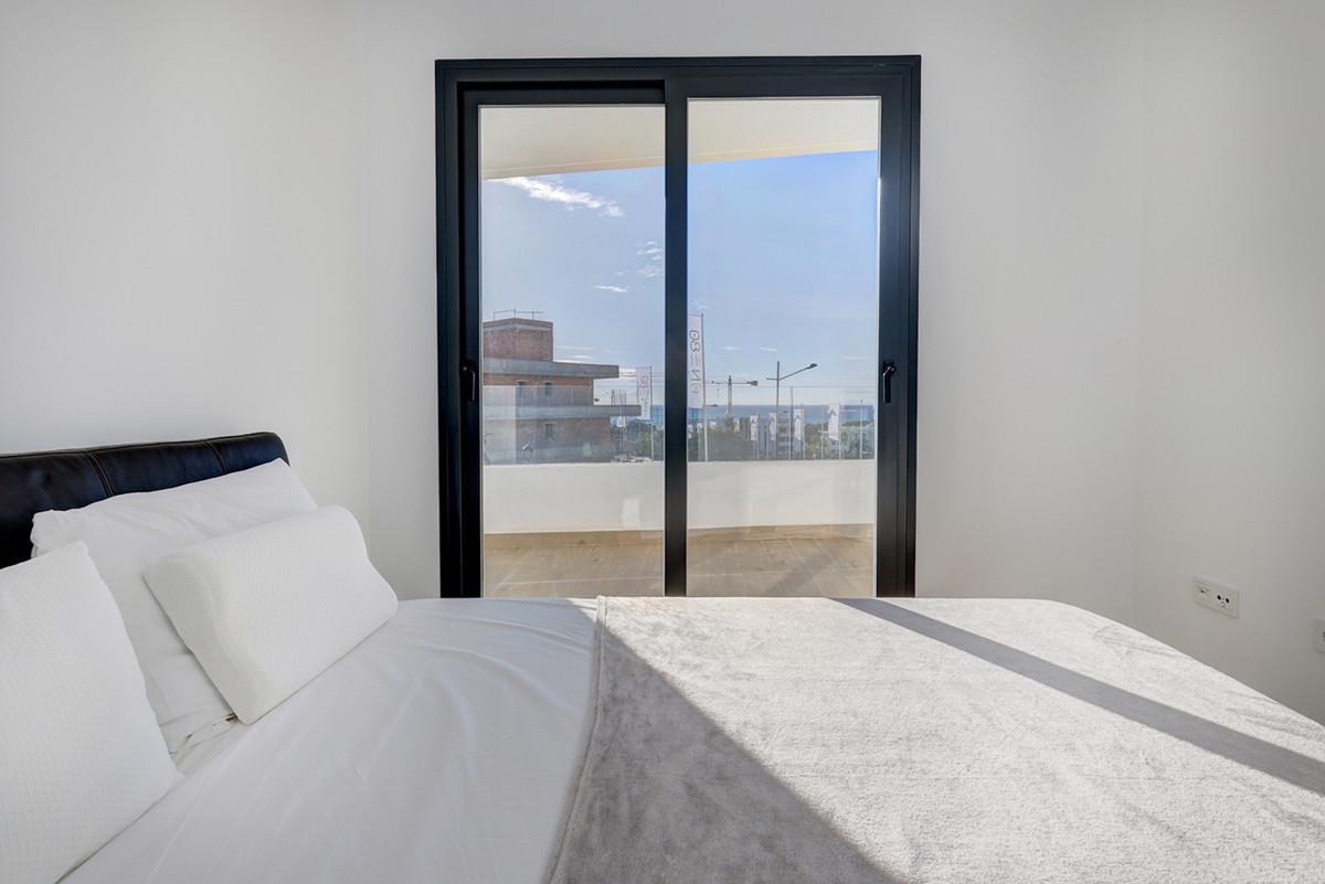 Appartement te koop in Estepona | 2 slaapkamers H5427043
