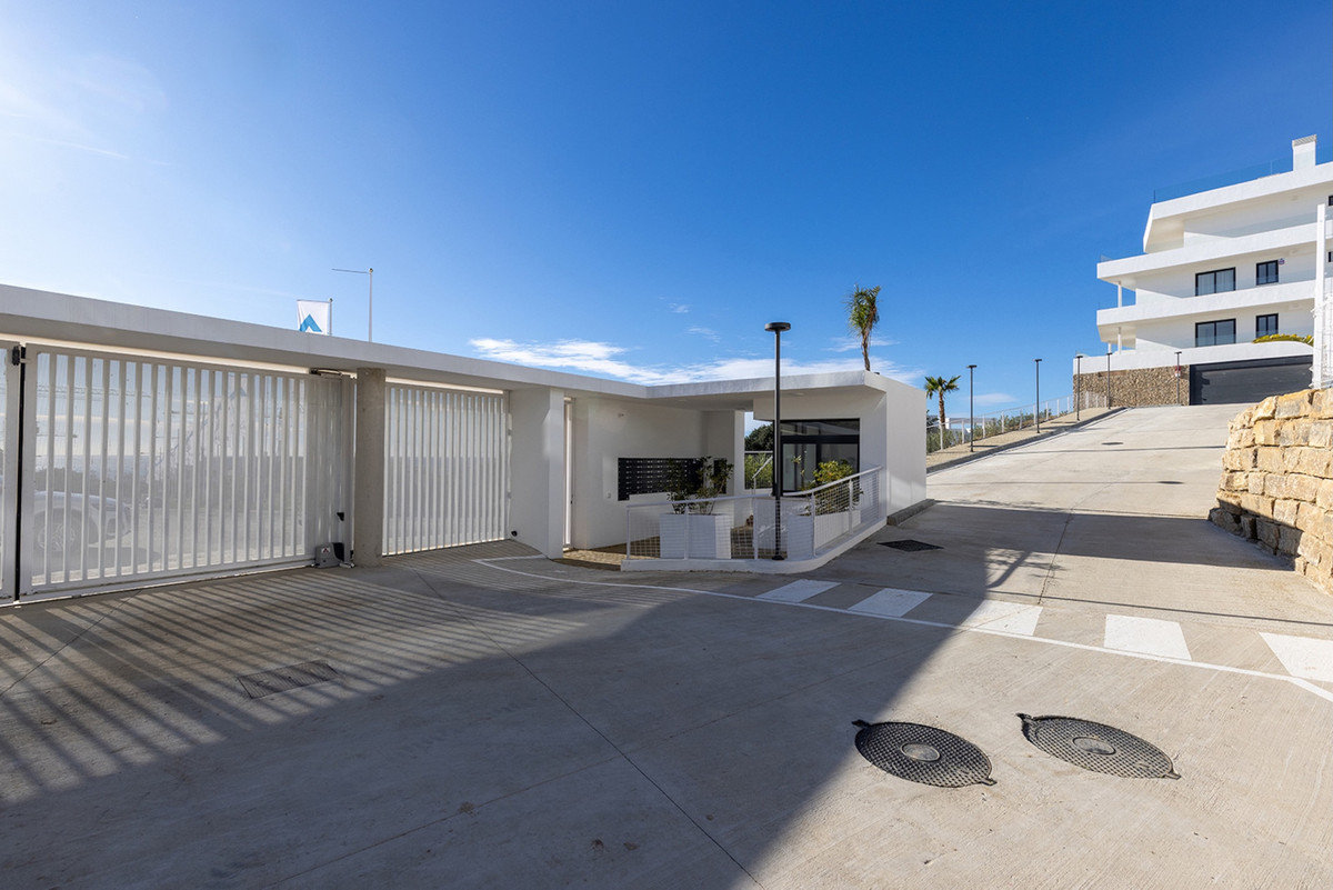 Appartement te koop in Estepona | 2 slaapkamers H5427043