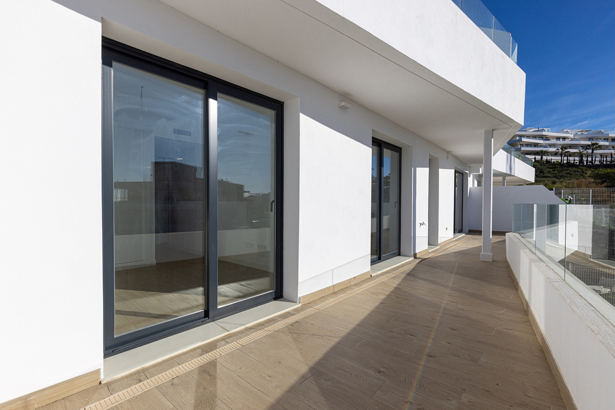 Appartement te koop in Estepona | 2 slaapkamers H5427043