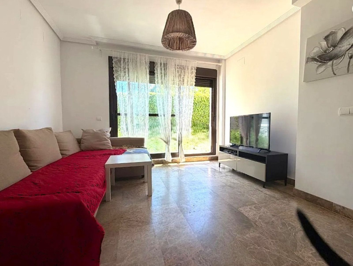 Penthouse te koop in Estepona | 1 slaapkamers H5427178