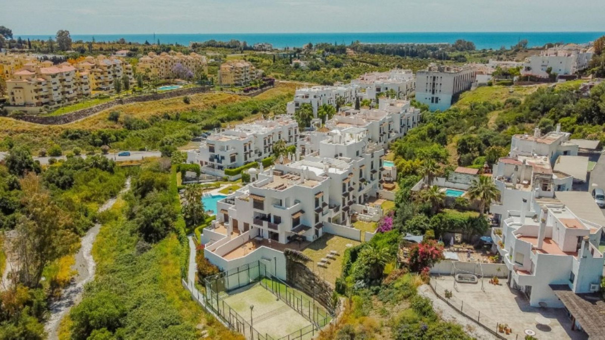 Penthouse te koop in Estepona | 1 slaapkamers H5427178