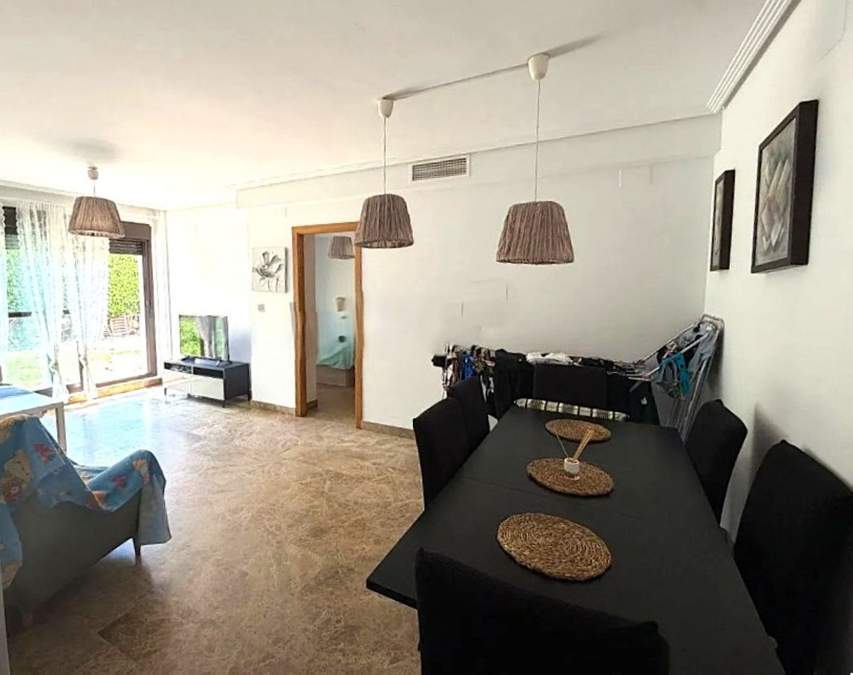 Penthouse te koop in Estepona | 1 slaapkamers H5427178