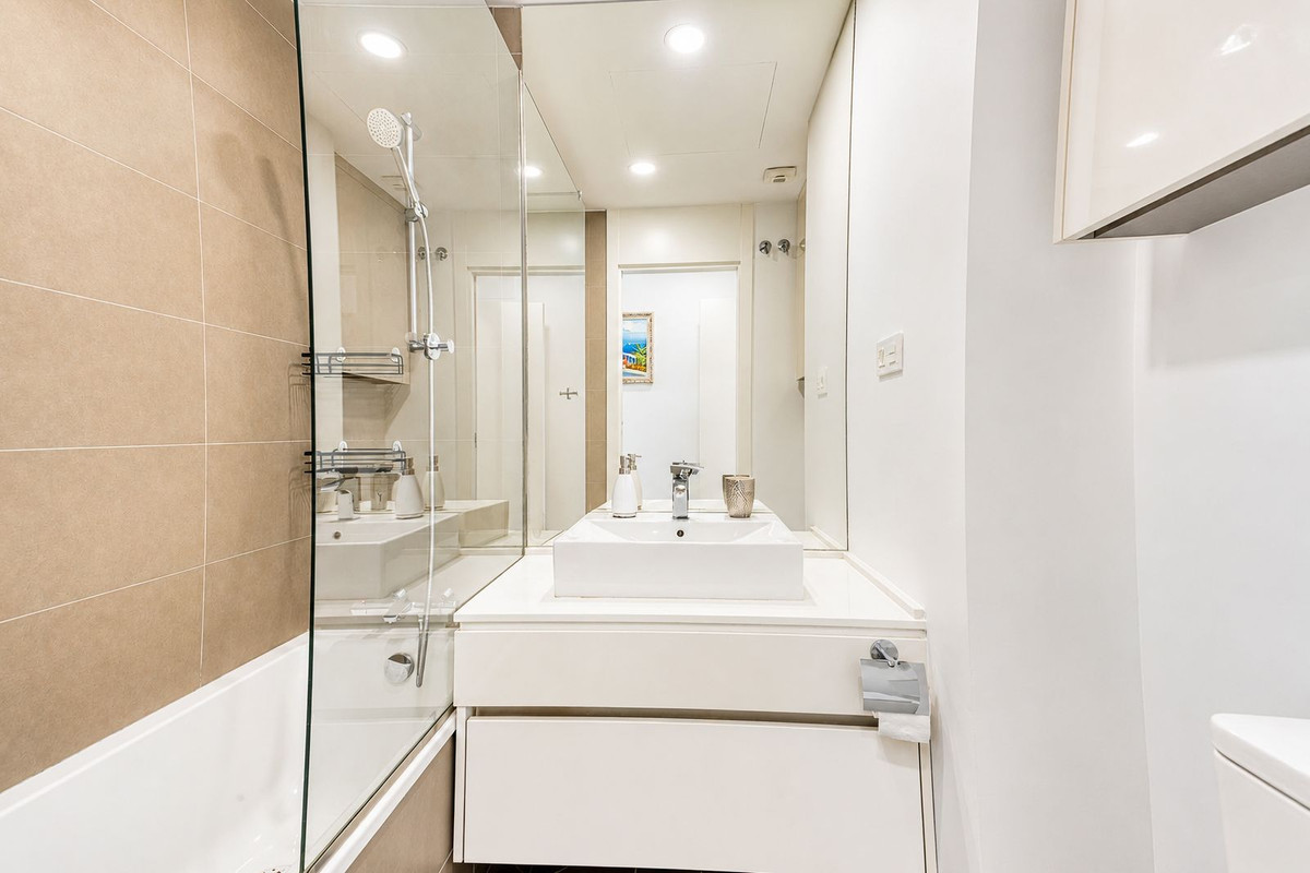 Appartement te koop in Estepona | 3 slaapkamers H5427208