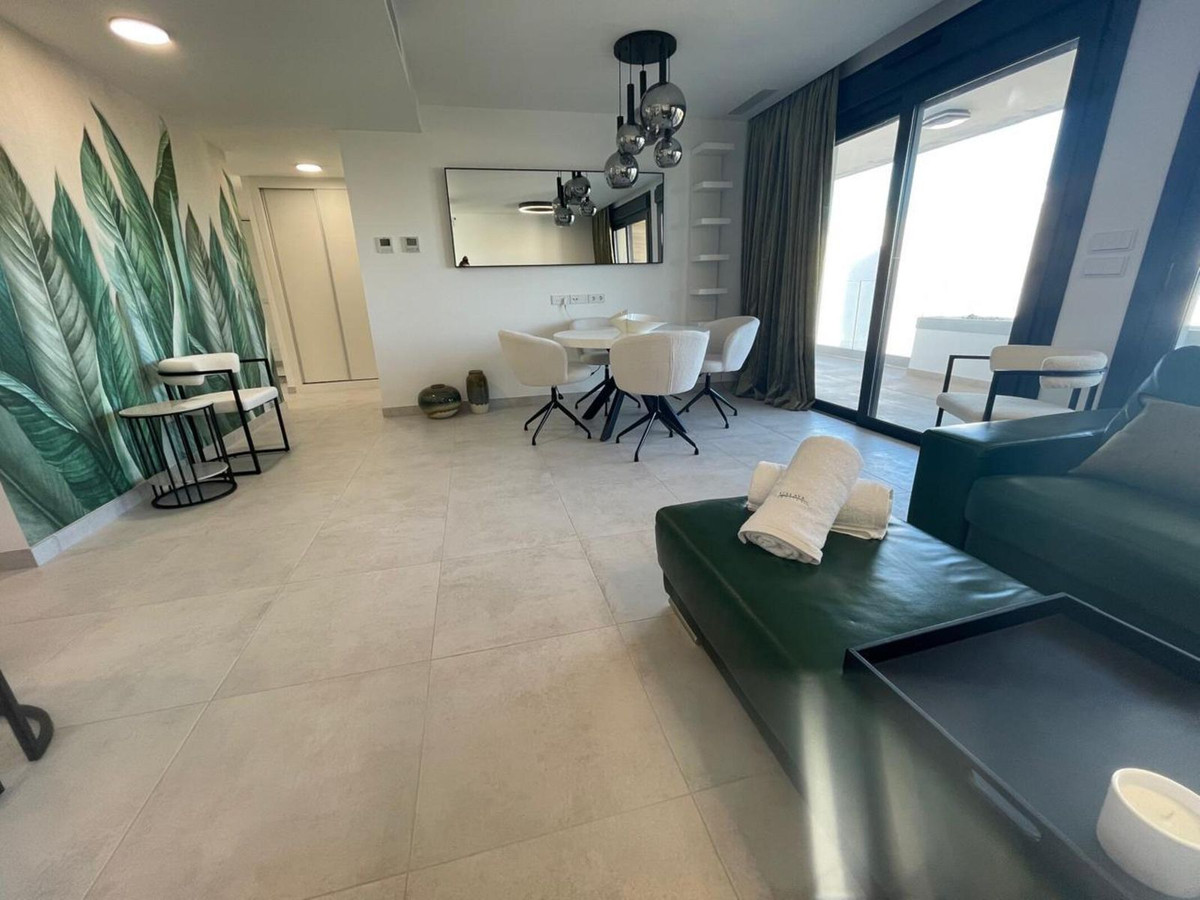 Appartement te koop in Estepona | 3 slaapkamers H5427271