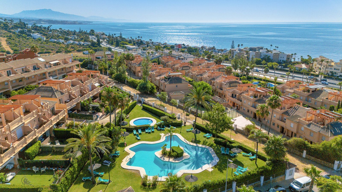 Appartement te koop in Estepona | 3 slaapkamers H5427577