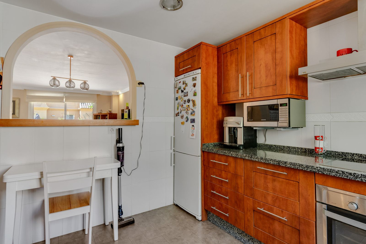 Appartement te koop in Estepona | 3 slaapkamers H5427577
