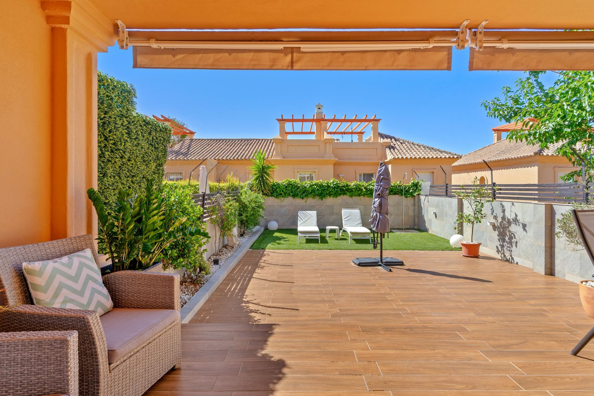 Appartement te koop in Estepona | 3 slaapkamers H5427577