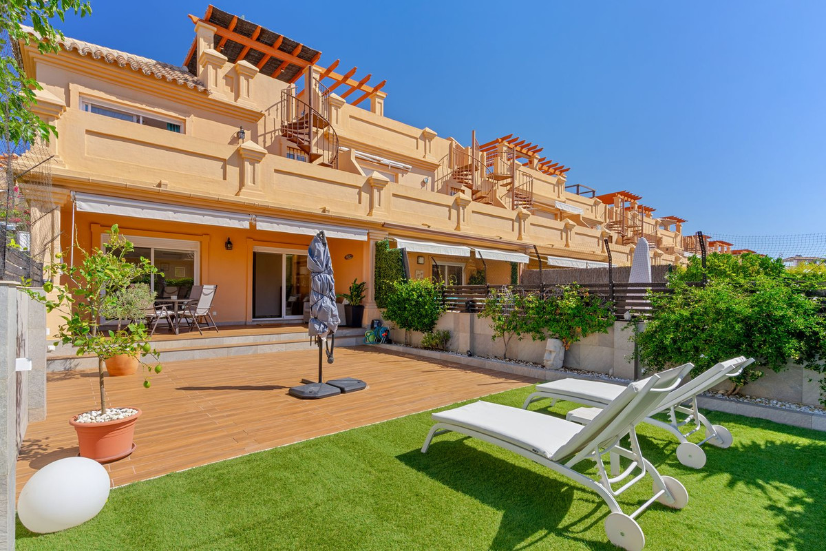 Appartement te koop in Estepona | 3 slaapkamers H5427577