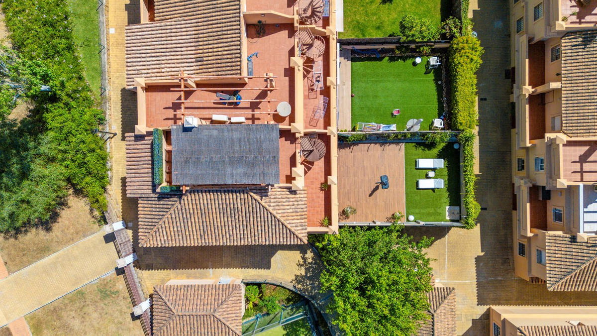 Appartement te koop in Estepona | 3 slaapkamers H5427577