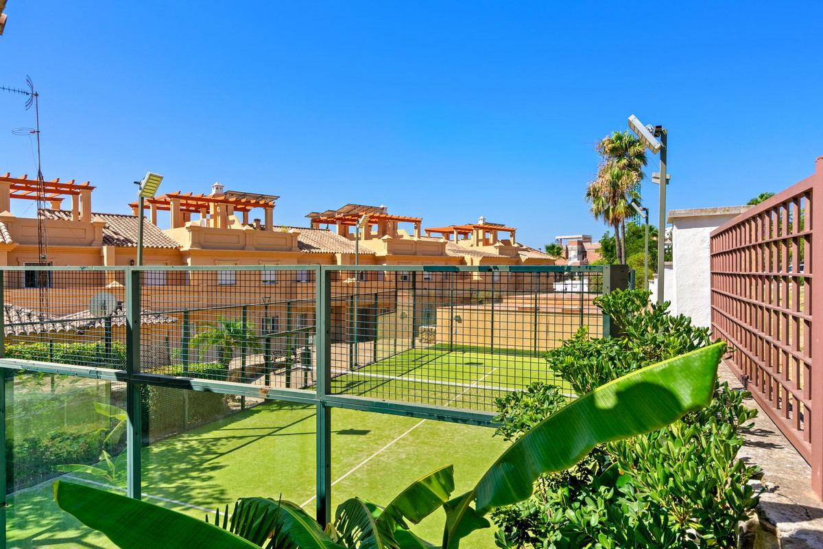 Appartement te koop in Estepona | 3 slaapkamers H5427577