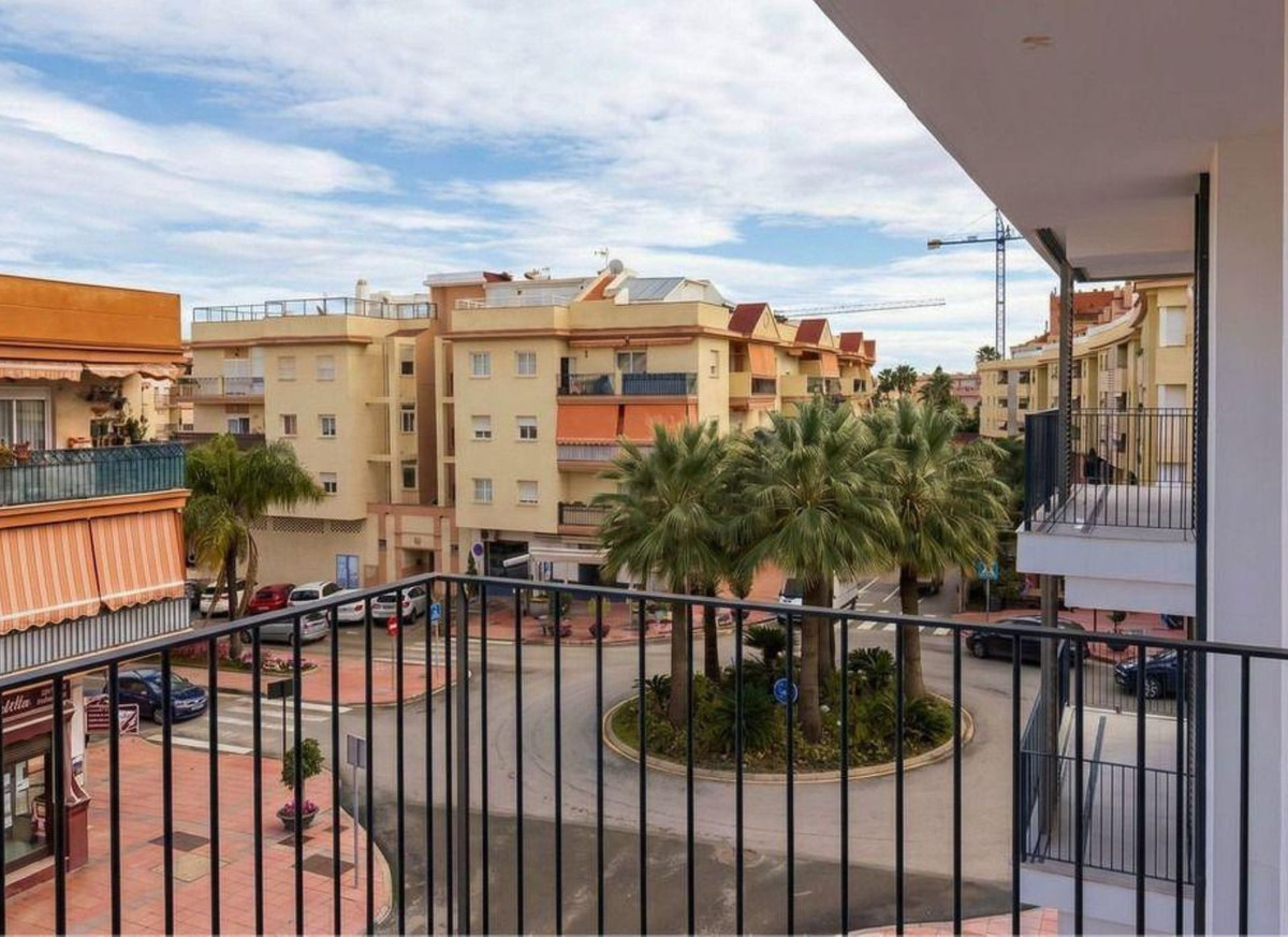 Appartement te koop in Estepona | 2 slaapkamers H5427679