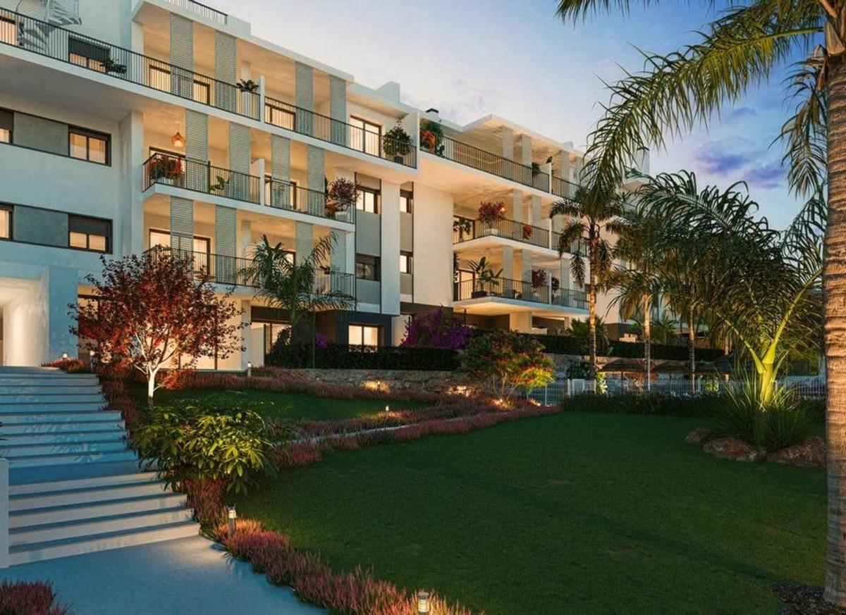Appartement te koop in Estepona | 2 slaapkamers H5427679