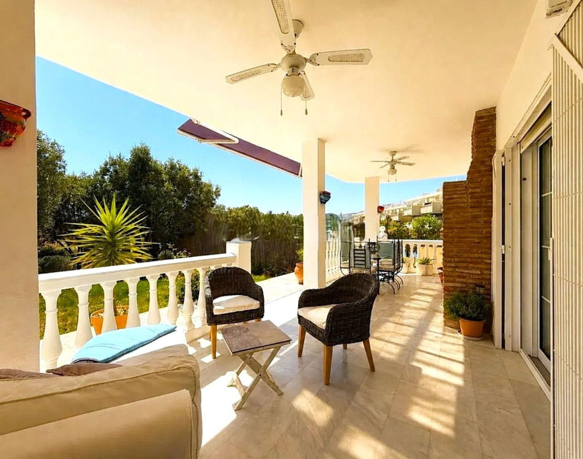 Appartement te koop in Estepona | 2 slaapkamers H5427787