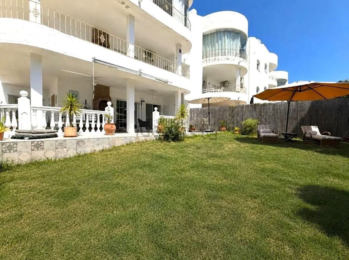 Appartement te koop in Estepona | 2 slaapkamers H5427787