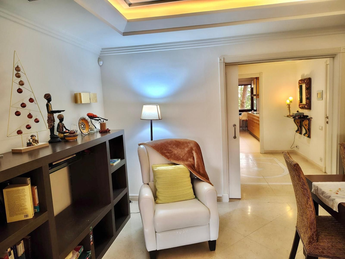 Appartement te koop in Estepona | 3 slaapkamers H5427805