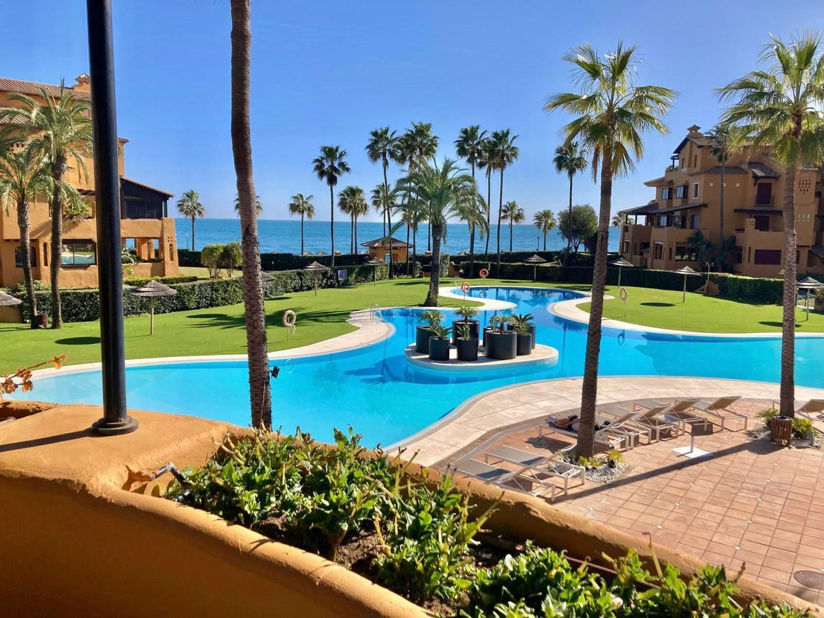 Appartement te koop in Estepona | 3 slaapkamers H5427805