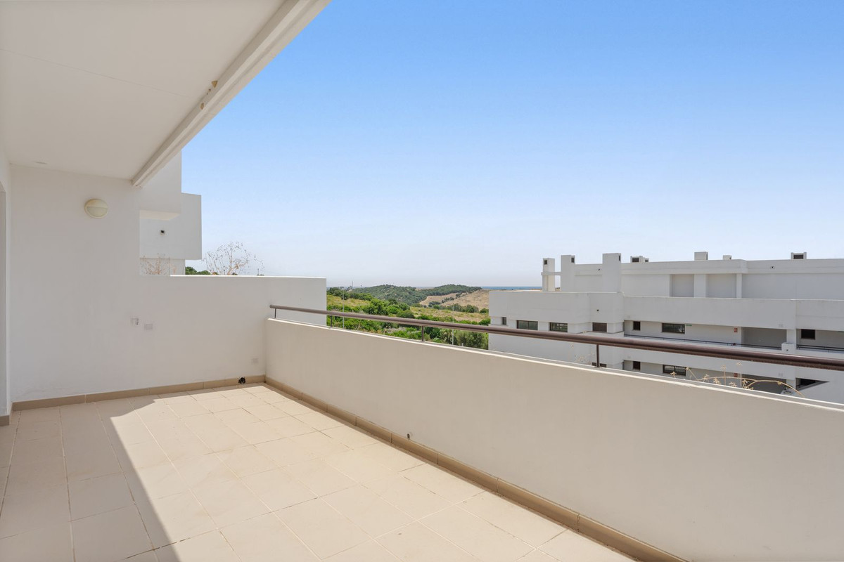 Appartement te koop in Estepona | 2 slaapkamers H5427910