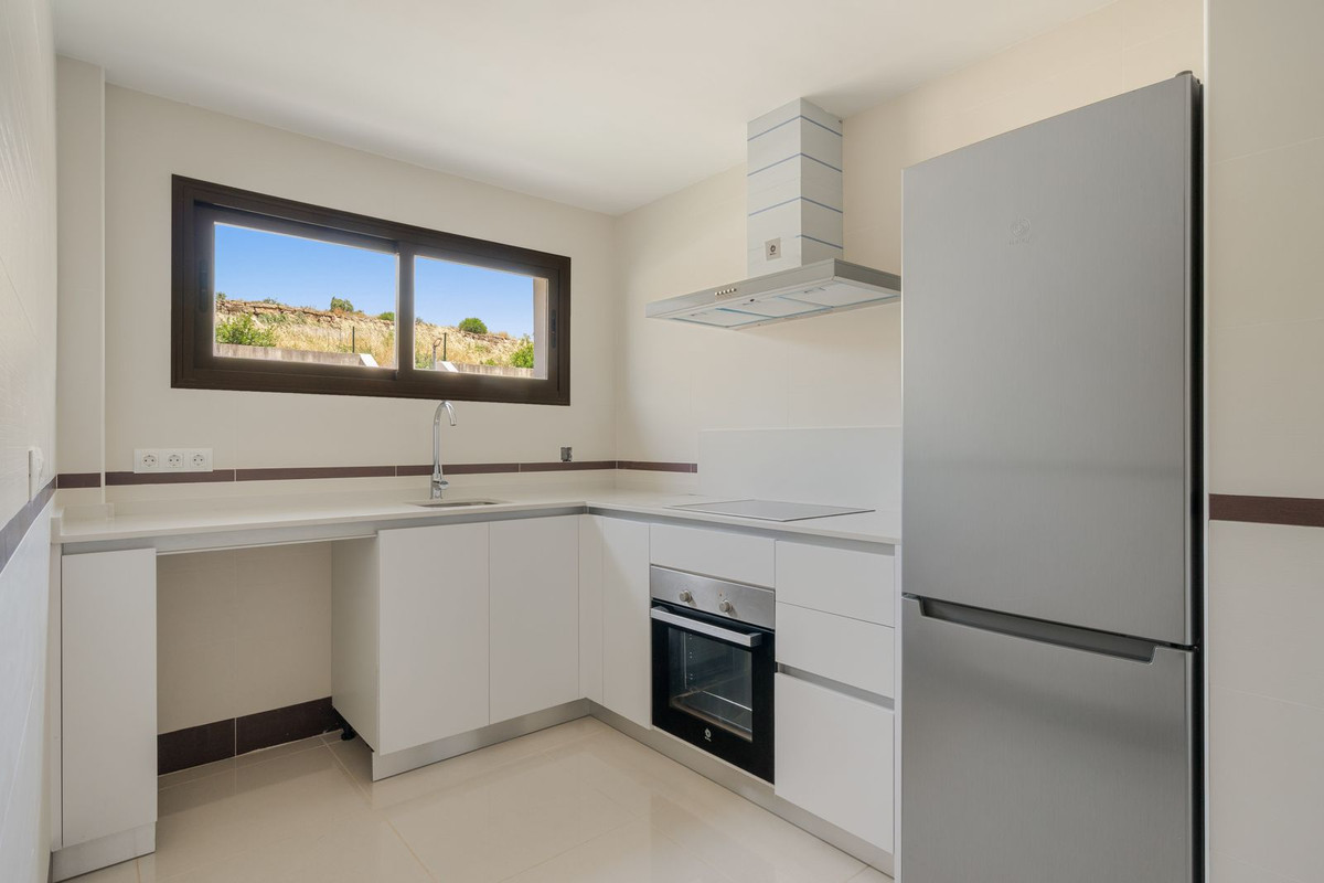 Appartement te koop in Estepona | 2 slaapkamers H5427910