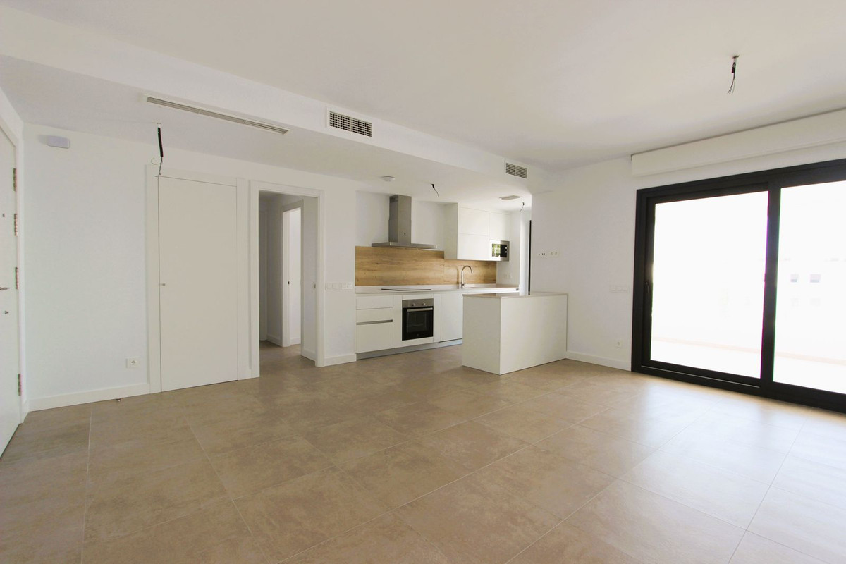Appartement te koop in Estepona | 2 slaapkamers H5430394