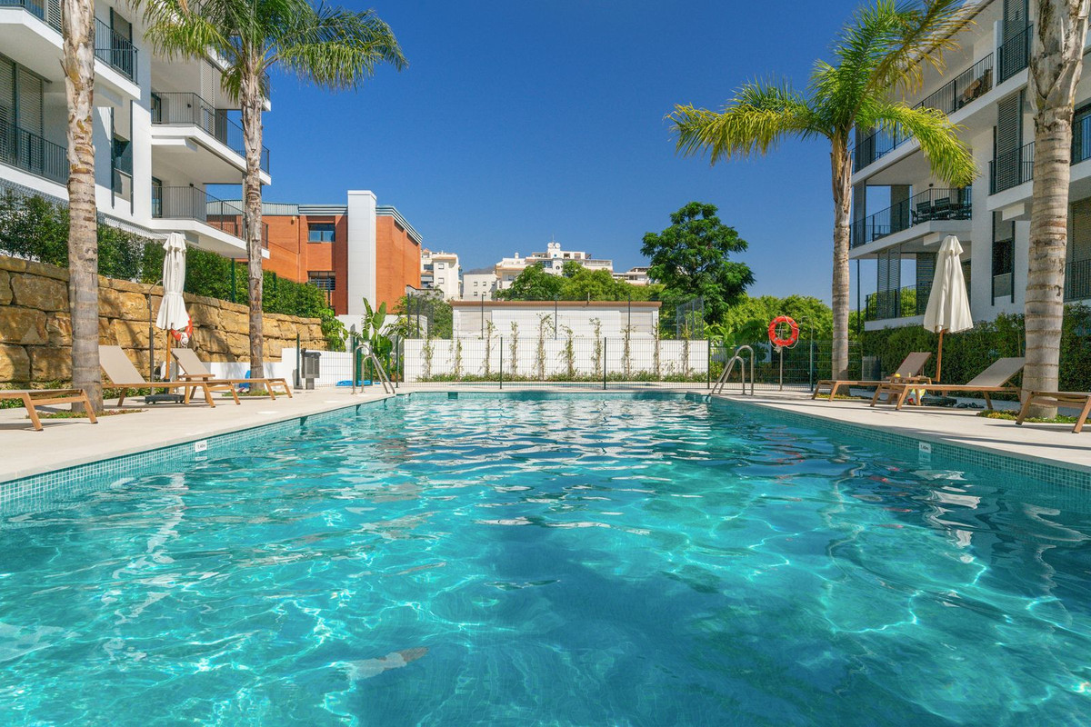 Appartement te koop in Estepona | 2 slaapkamers H5430418