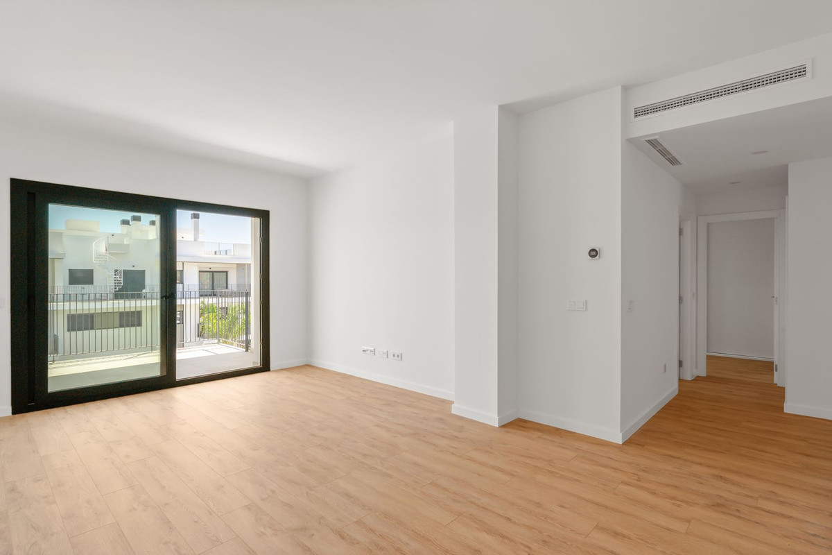 Appartement te koop in Estepona | 2 slaapkamers H5430418